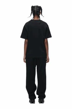 T-SHIRT BLACK(T Shirt Black 1) -6PM Store 0019 6PM ECOM 6PM plus Look 47 2143 min