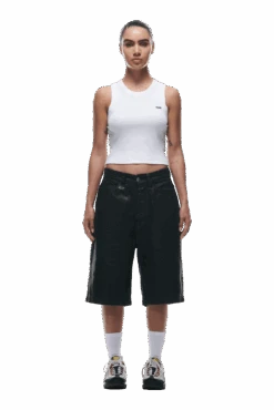 COATED DENIM SHORTS BLACK(Coated Denim Shorts Black) -6PM Store 0059 2406 6PM ECOM COLLECTION 2 LOOK 24 13362 min