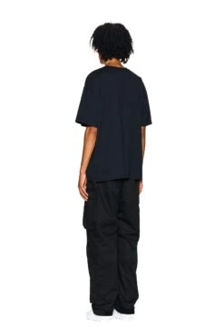 LOVE HURTS T-SHIRT BLACK(Love Hurts T Shirt Black) -6PM Store 07102020 6PM LOVEHURTS 02Look 116