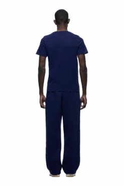 SLIM FIT T-SHIRT ORBIT BLUE(Slim Fit T Shirt Orbit Blue) -6PM Store 1337x2005 6PM Spring 0006 250310 6PM ECOM LOOK 26 1484 min