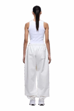 SUPER WIDE JOGGER COCONUT WHITE(Super Wide Jogger Coconut White) -6PM Store 1337x2005 6PM Spring 0112 250310 6PM ECOM LOOK 08 620 min