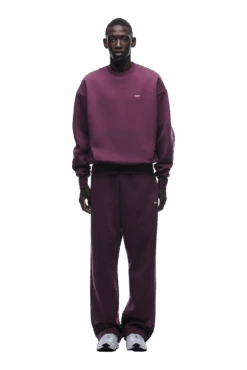 CREWNECK PLUM(Crewneck Plum) -6PM Store 1337x2005 6PM 0113 250520 6PM ECOM LOOK 34 1655