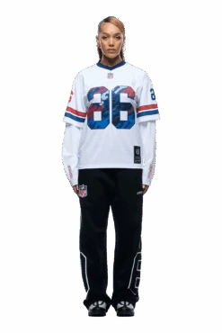 NFL LAYERED MESH LONGSLEEVE WHITE(Nfl Double Longsleeve White) -6PM Store 1337x2005 6pm NSL 0017 2501 6PM ECOM LOOK 05 0444