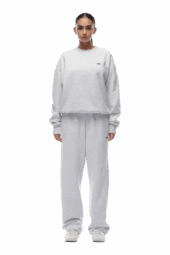 CREWNECK LIGHT GREY(23n04 1200 201 Crewn) -6PM Store 20231003 6PM NOS AW23 LOOK 26 795 min