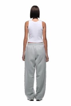 OPEN LEG JOGGER SMOKE GREY(Open Leg Jogger Smoke Grey) 15 OPEN LEG JOGGER SMOKE GREY(Open Leg Jogger Smoke Grey) -6PM Store 2500x1337 6pm 0054 241004 6PM Ecom Look 29 1700 min