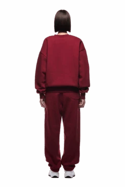 CREWNECK WINE RED(Crewneck Wine Red) -6PM Store 2500x1337 6pm 0084 241004 6PM Ecom Look 24 1533 min