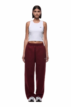 OPEN LEG JOGGER WINE RED(Open Leg Jogger Wine Red) -6PM Store 2500x1337 6pm 0092 241004 6PM Ecom Look 23 1538 min