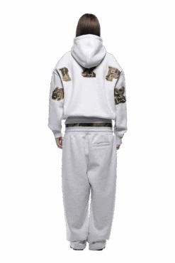 DOT CAMO LETTER HOODIE GREY(Dot Camo Letter Hoodie Grey) -6PM Store 2500x1337 6pm 0126 241004 6PM Ecom Look 17 1348 min