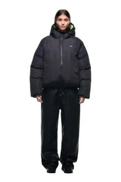 REVERSIBLE PUFFER JACKET BLACK(Reversible Puffer Jacket Black) -6PM Store 2500x1337 6pm 0228 241004 6PM Ecom Look 01 0457 0b00099b 2cfe 4ea3 a3d2 fd1a89bac93f