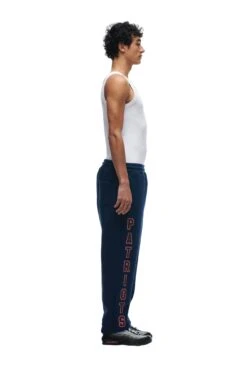 PATRIOTS SEASON JOGGER(Patriots Season Jogger) 12 PATRIOTS SEASON JOGGER(Patriots Season Jogger) -6PM Store 2673x4009px 6pm NFL ECOM 0130 20231024 6PM NFL ECOM LOOK 01 125