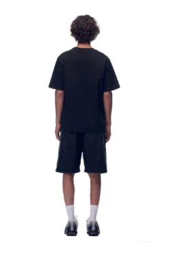 NH PLAY LOGO T-SHIRT BLACK(T Shirt Play Logo Black) -6PM Store 2673x4009px 6pm V2 0001s 0020 20230530 6PM ECOM Look 16 0656