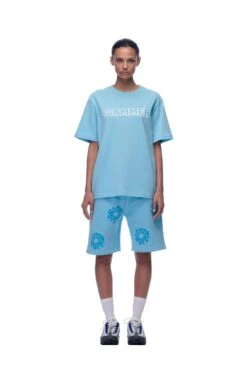 SCAMMER T-SHIRT BABY BLUE(T Shirt Scammer Baby Blue) -6PM Store 2673x4009px 6pm V2 0001s 0037 20230530 6PM ECOM Look 13 0526