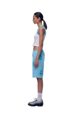 FLOWER SHORTS BABY BLUE(Shorts Aop Baby Blue) -6PM Store 2673x4009px 6pm V2 0001s 0090 20230530 6PM ECOM Look 05 0233