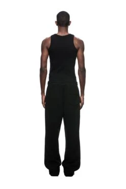 RECORDS OPEN LEG JOGGER BLACK(Records Sweatpants Black) 7 RECORDS OPEN LEG JOGGER BLACK(Records Sweatpants Black) -6PM Store 2673x4009px 6pm 0033 20231218 Vitali Gelwich 6PM ECOM LOOK 2 032
