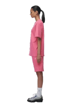 T-SHIRT HOT PINK(T Shirt Hot Pink) -6PM Store 2673x4009px 0232 6PM ECOM Look 10 0206 min