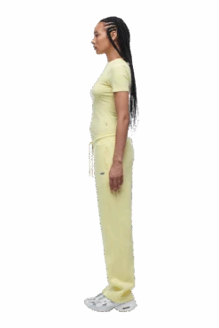 WMNS T-SHIRT BUTTERCREAM(Wmns T Shirt Buttercream) 8 WMNS T-SHIRT BUTTERCREAM(Wmns T Shirt Buttercream) -6PM Store 6pm png 0031 2025 07 14 6PM ECOM LOOK 23 0619