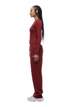 WMNS LONGSLEEVE WINE RED(Wmns Longsleeve Wine Red) 8 WMNS LONGSLEEVE WINE RED(Wmns Longsleeve Wine Red) -6PM Store 6pm png 0074 2025 07 14 6PM ECOM LOOK 09 0331
