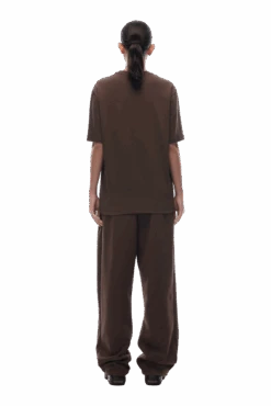 T-SHIRT CHOCOLATE BROWN(23n05 1300 907 Tlogo) -6PM Store t shirt brown 6 min